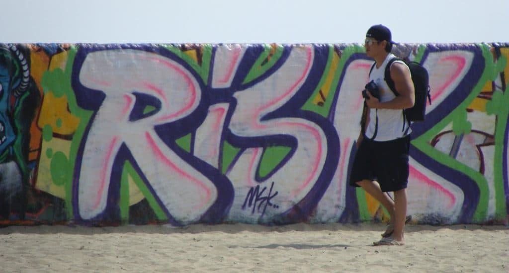 Raziskava Cyxcel: Tretina podjetij v Združenem kraljestvu je izpostavljena tveganju umetne inteligence